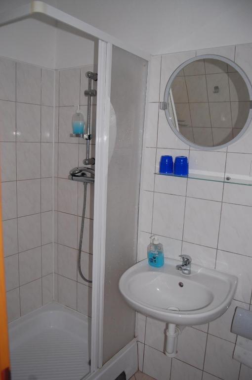 Penzion Selsky Dvur Raspenava Ngoại thất bức ảnh